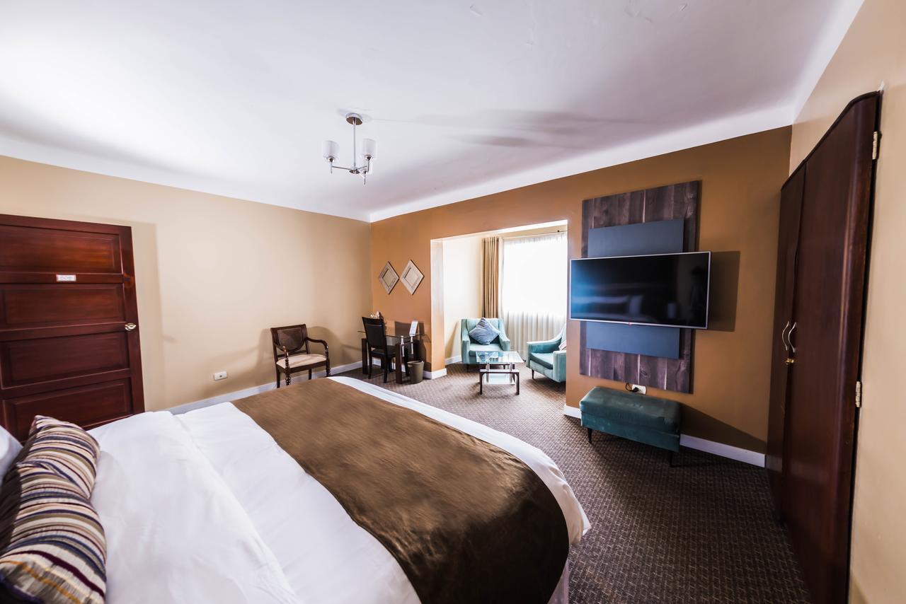 Superior Double or Twin Room,643397085:JPEG